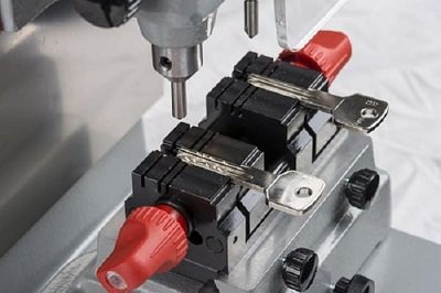 Car Keys Cutting in Houston