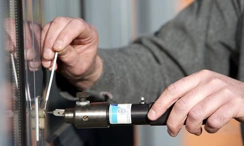 Residential locksmith