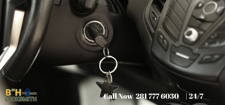 locked keys in car houston